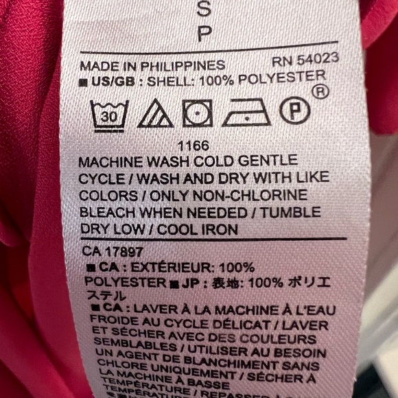 Banana Republic Womens Blouse Short Sleeves Crew Neck Pink Size Small - Picture 3 of 3